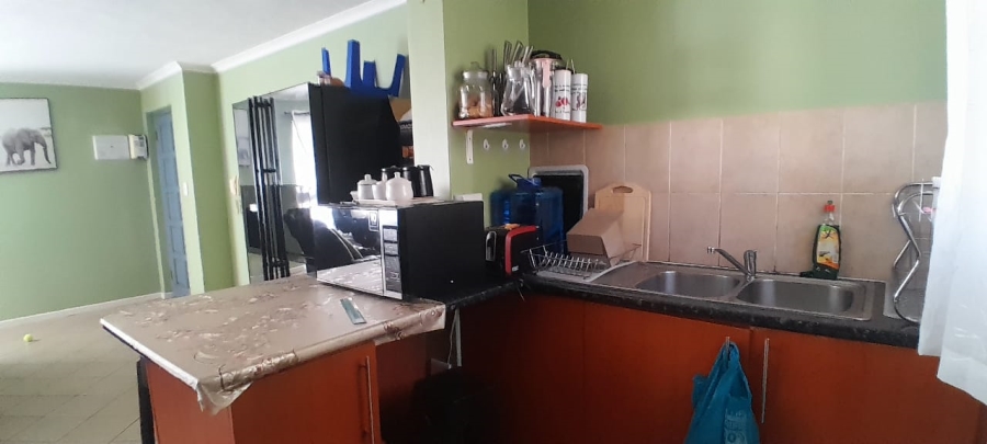 To Let 3 Bedroom Property for Rent in Whispering Pines Western Cape